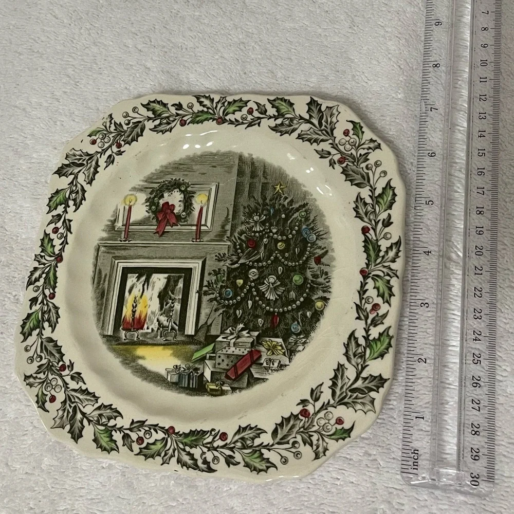 Johnson bros Merry Christmas plate. Collectors item